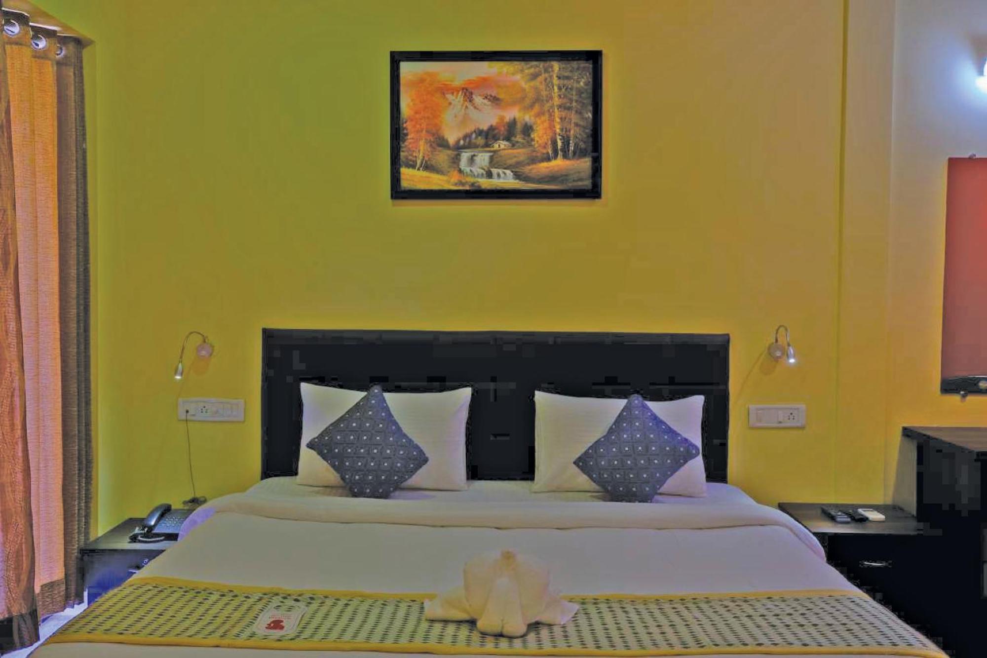 The Byke Royal Pearl Anjuna Exterior foto